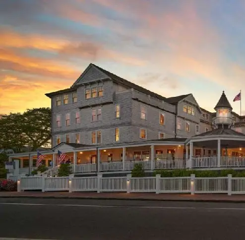 Harbor View Hotel