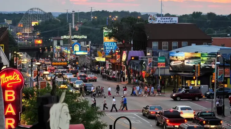 Picture Perfect — Wisconsin Dells, Wisconsin
