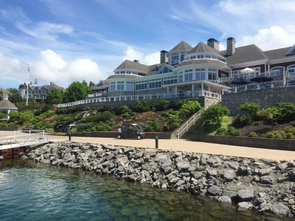Bay Harbor Yacht Club — снимка 2 от 4