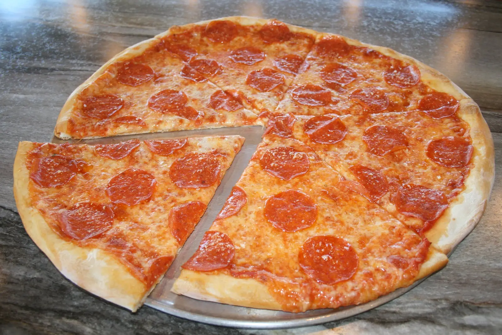 Ledo Pizza — снимка 2 от 5