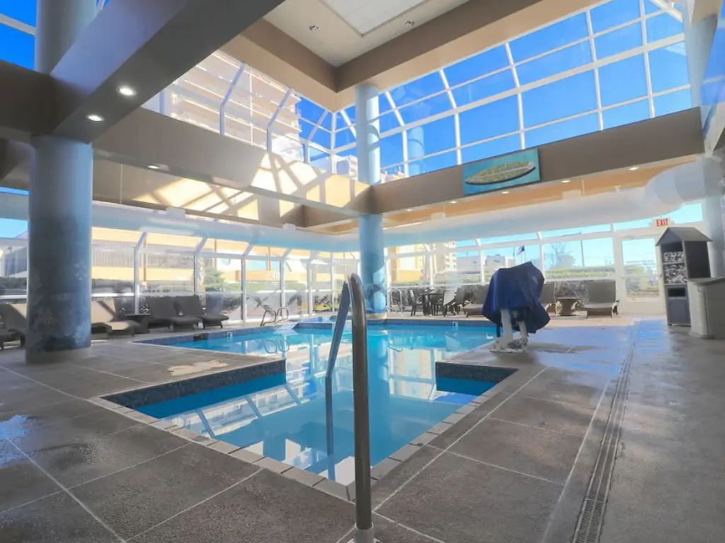 Ocean Key Resort — снимка 2 от 6