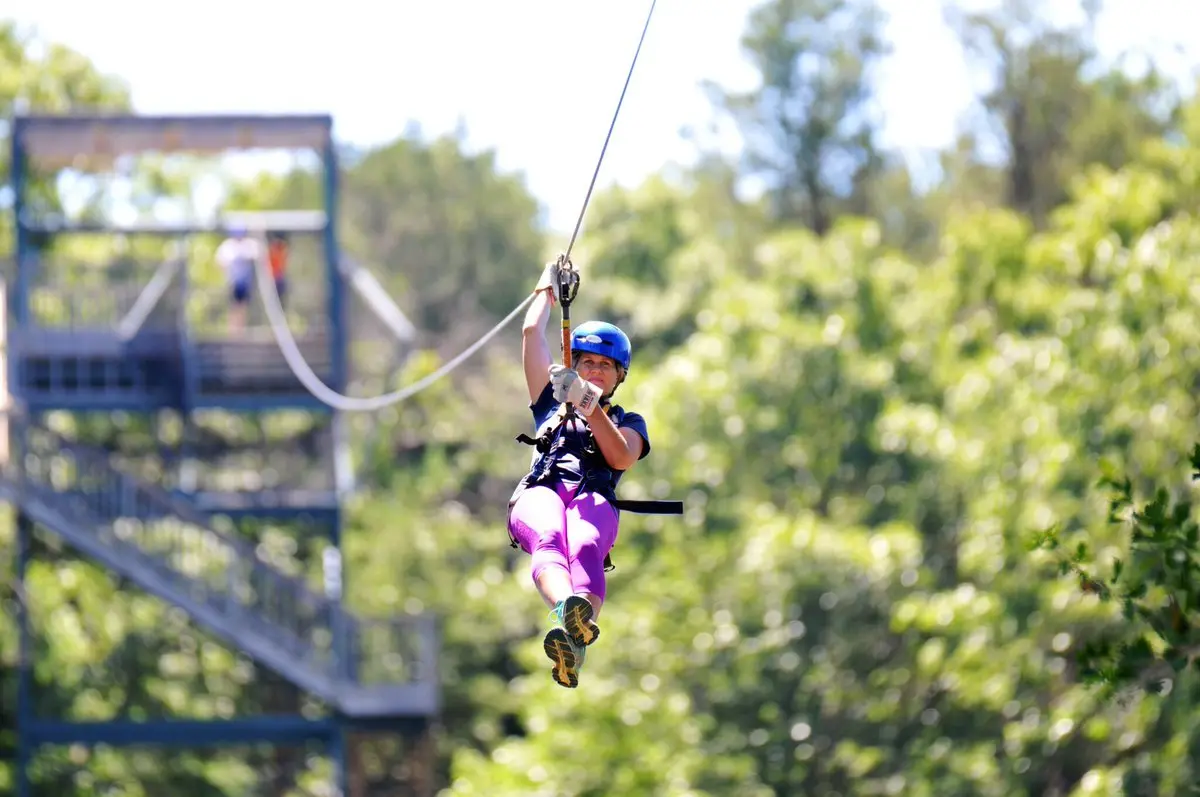 Bigfoot Zipline Tours — снимка 3 от 5