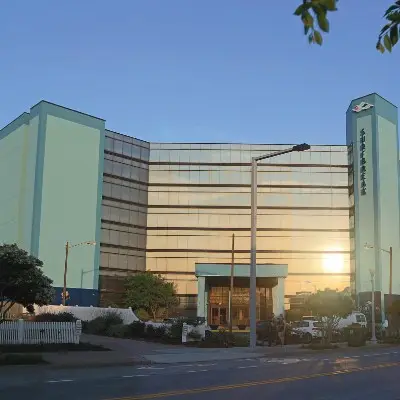 Surfbreak Oceanfront Hotel — Virginia Beach, Virginia