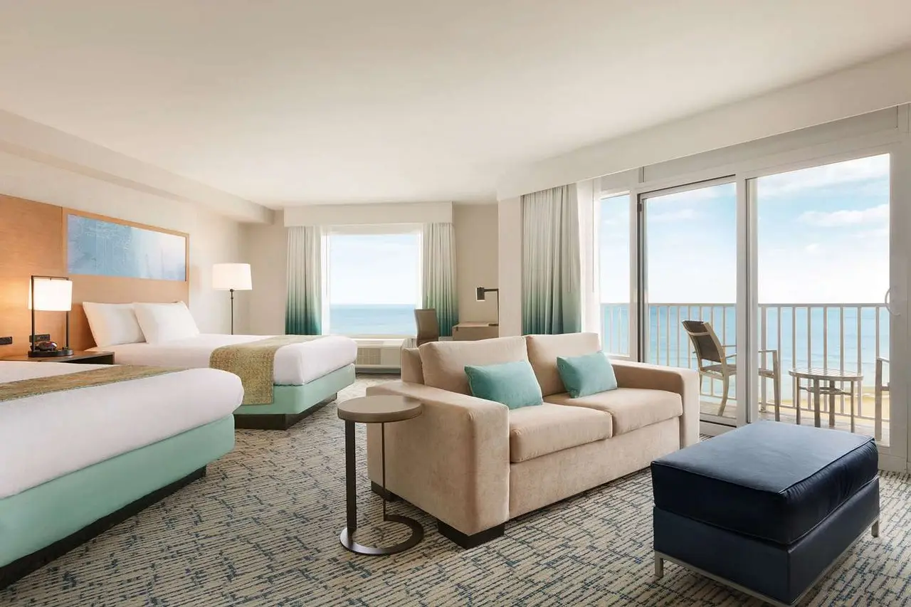 Surfbreak Oceanfront Hotel — снимка 3 от 4