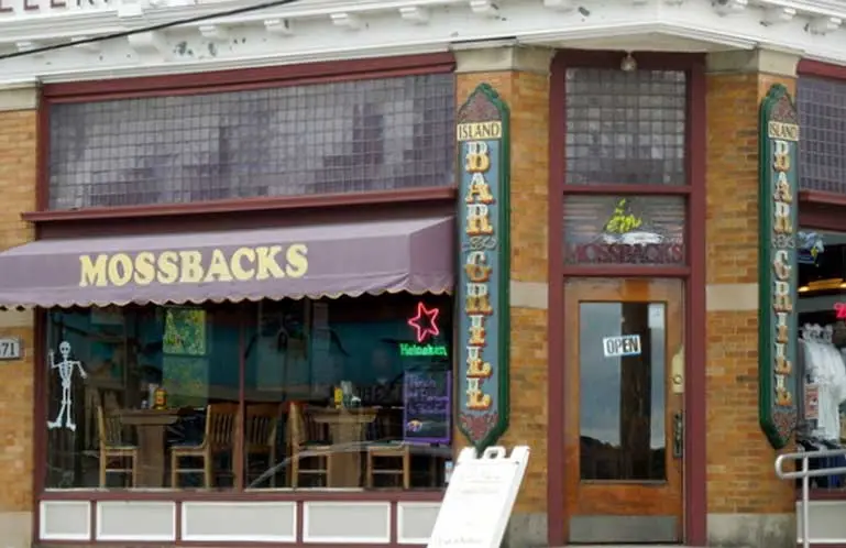 Mossbacks Island Grill — снимка 3 от 5