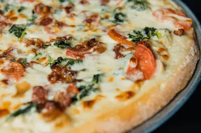 Outer Banks Yellow Submarine Pizza & Subs — снимка 3 от 4