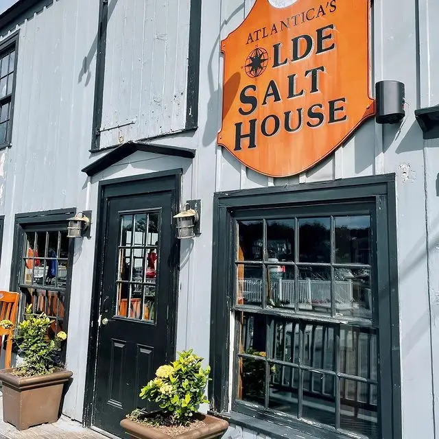 Olde Salt House — Cohasset, Massachusetts