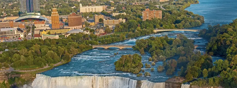 Hard Rock Cafe Niagara Falls — снимка 8 от 10