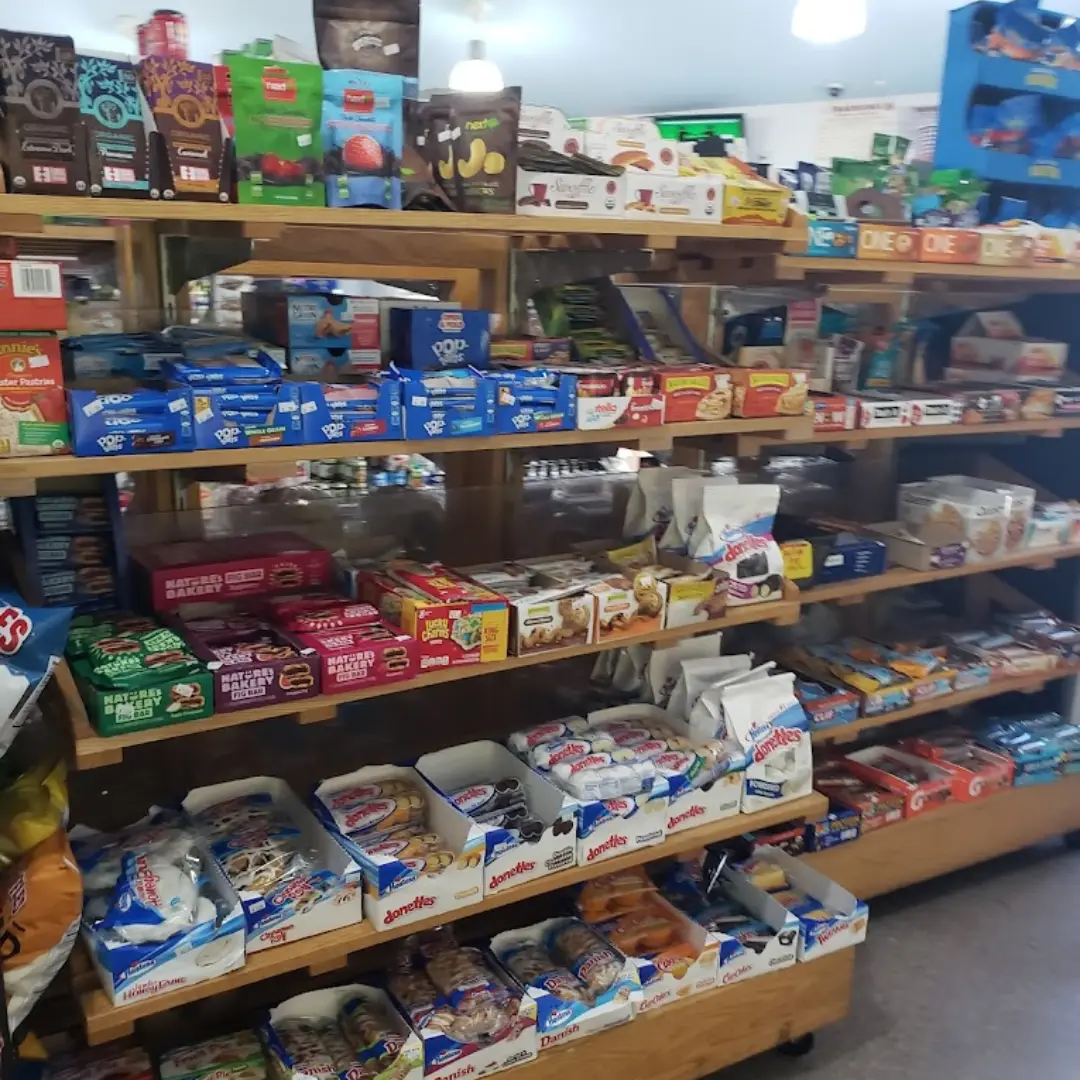 Papas Healthy Food and Fuel — East Otis, Massachusetts