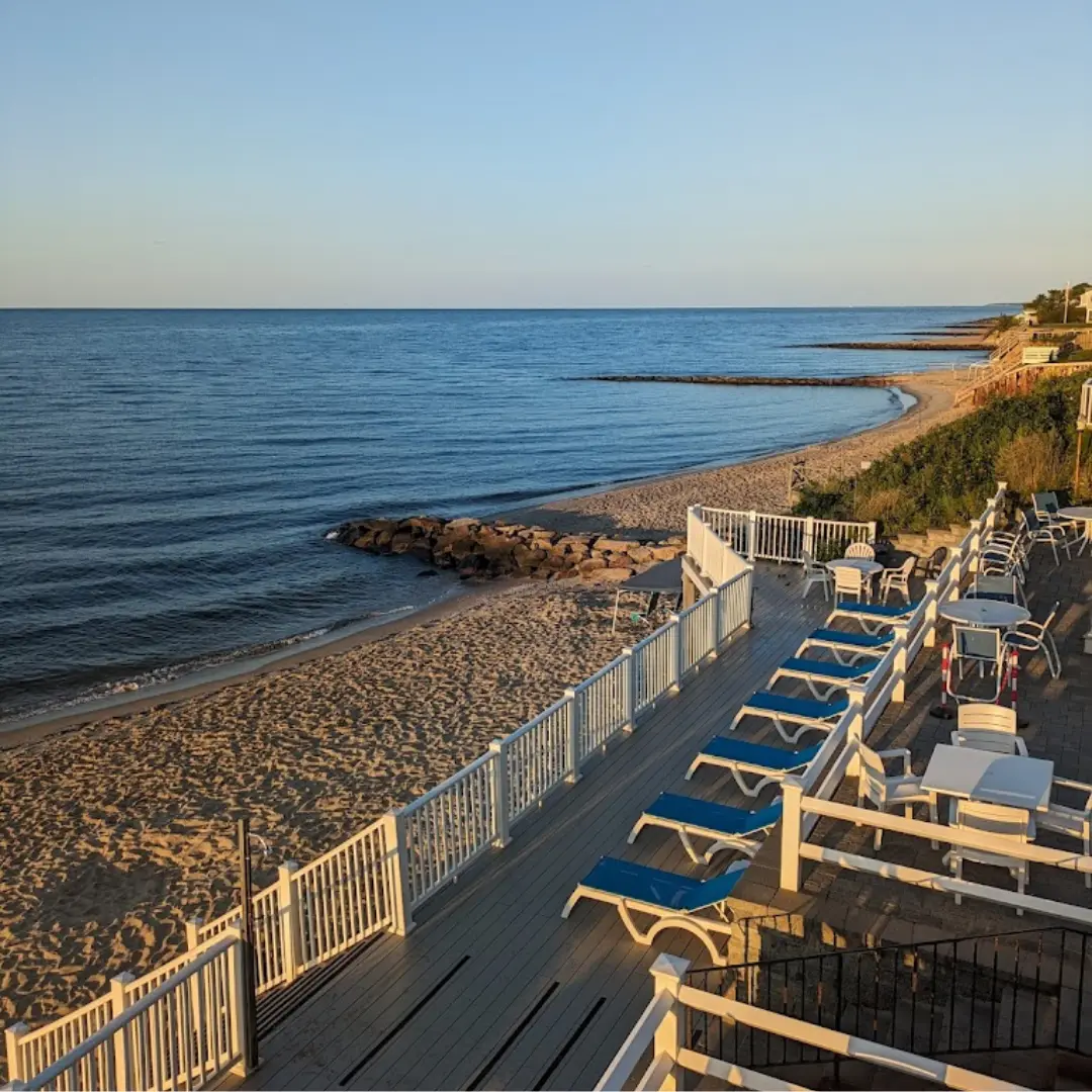 The Colony Beach Motel — снимка 2 от 4