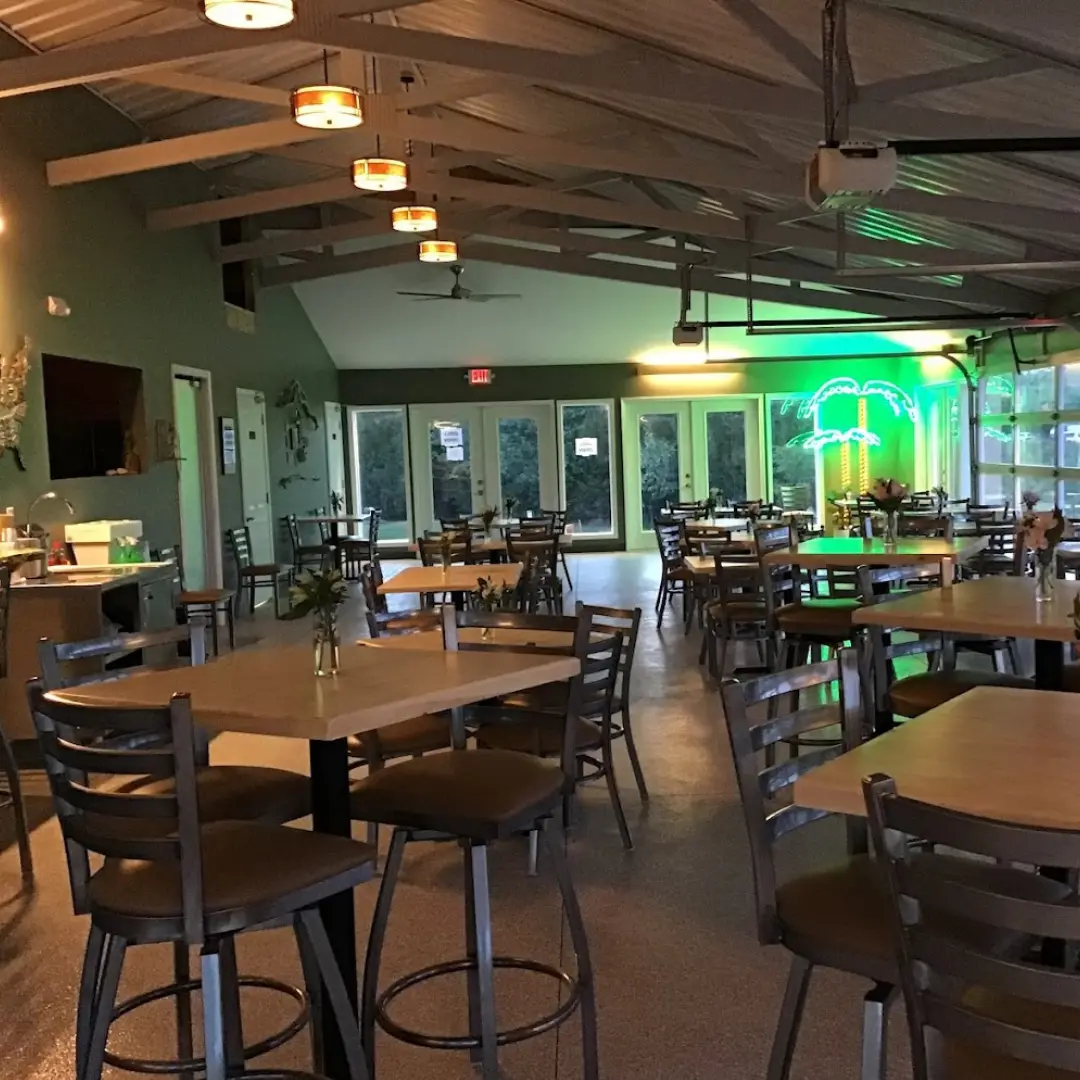 Dovetail Bar and Grill