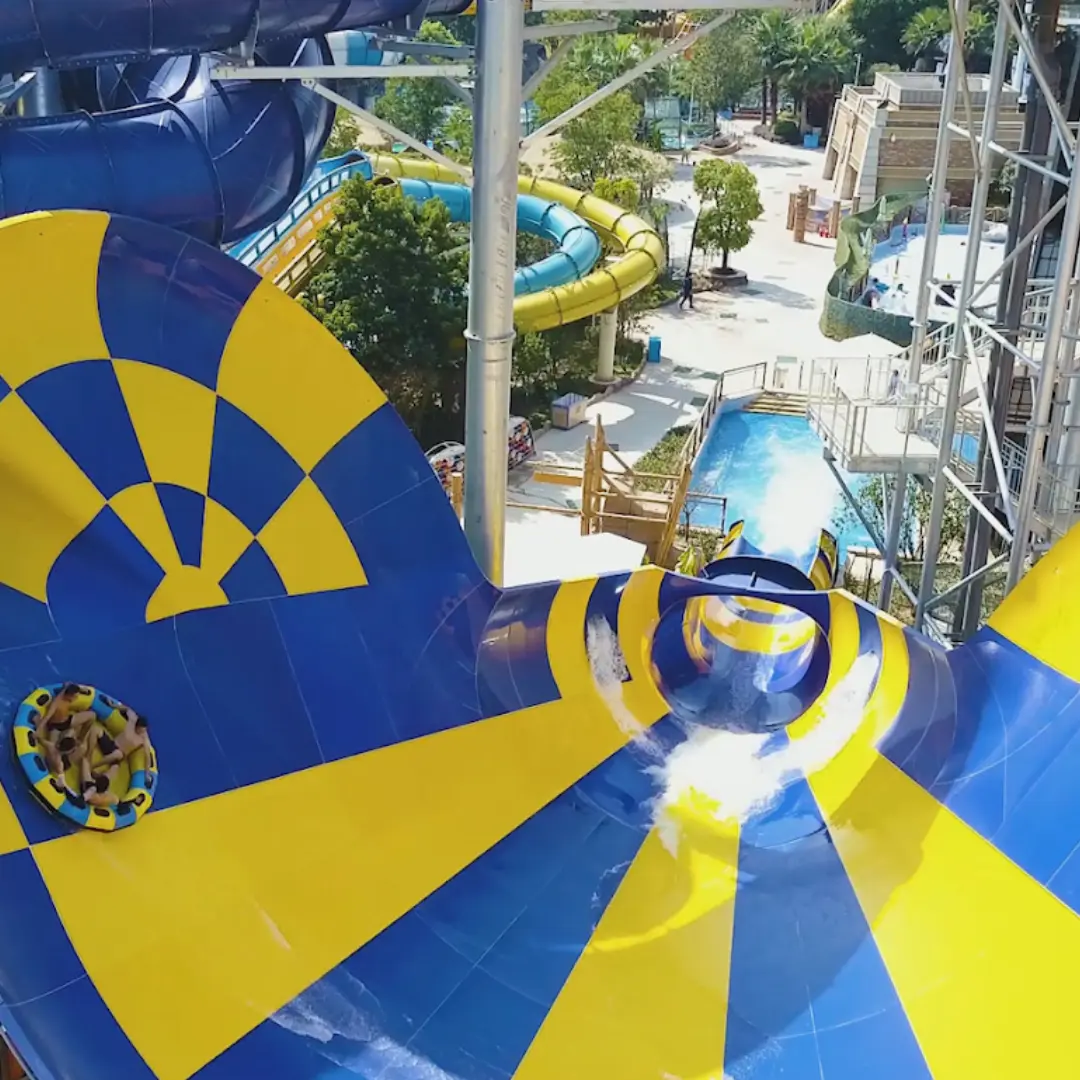 Wicked Waves Cape Cod — снимка 2 от 2