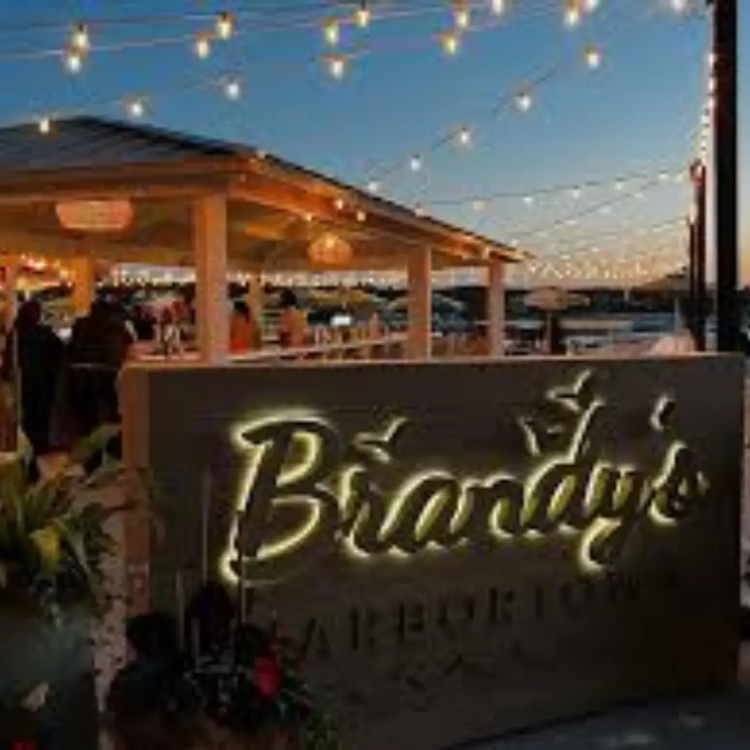 Brandy's Harbortown