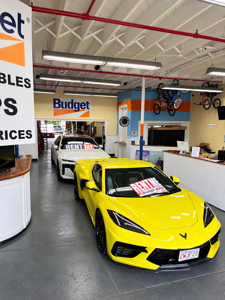 Budget Rent-a-car — Work and Travel и студентска бригада в Oak Bluffs, Massachusetts — снимка 5 от 6