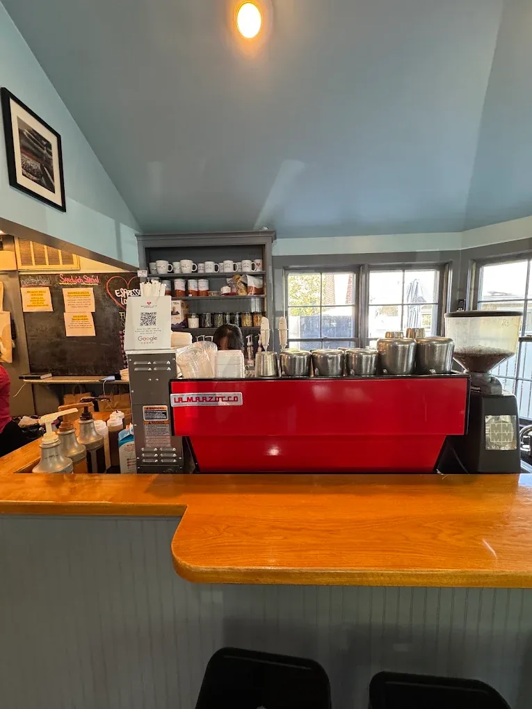 Espresso Love Café — Work and Travel и студентска бригада в Edgartown, Massachusetts — снимка 2 от 8