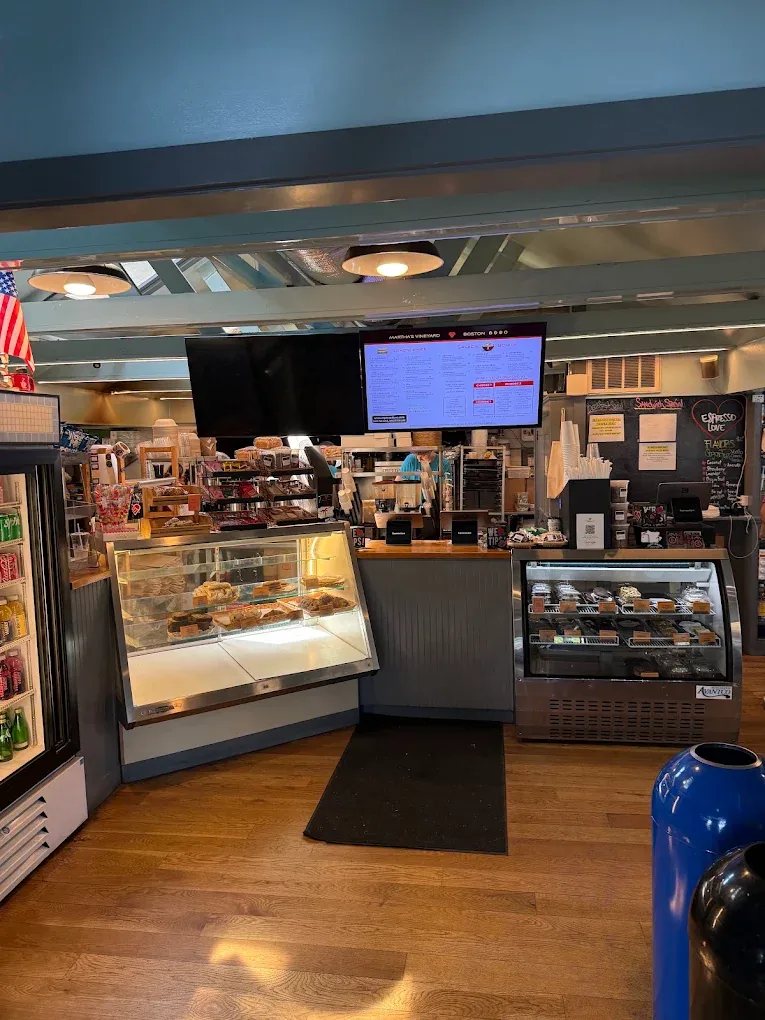Espresso Love Café — Work and Travel и студентска бригада в Edgartown, Massachusetts — снимка 3 от 8