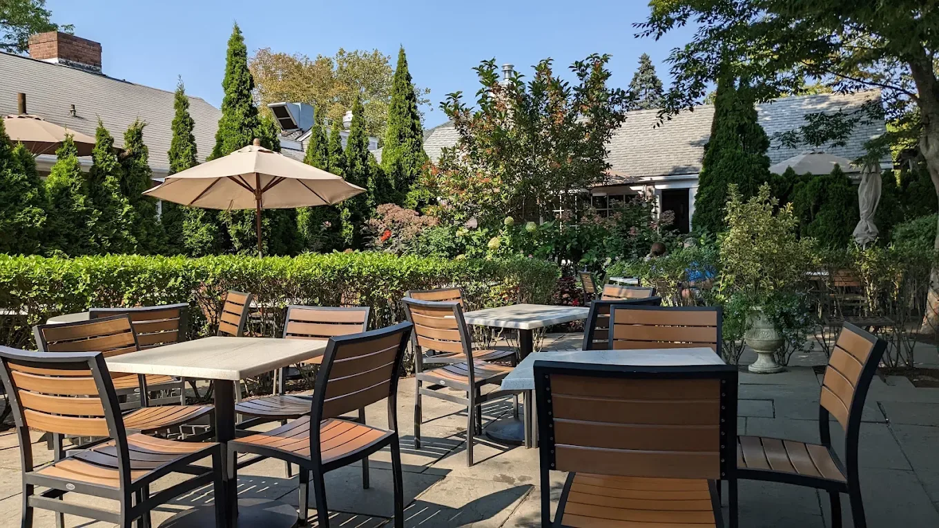 Espresso Love Café — Work and Travel и студентска бригада в Edgartown, Massachusetts — снимка 5 от 8