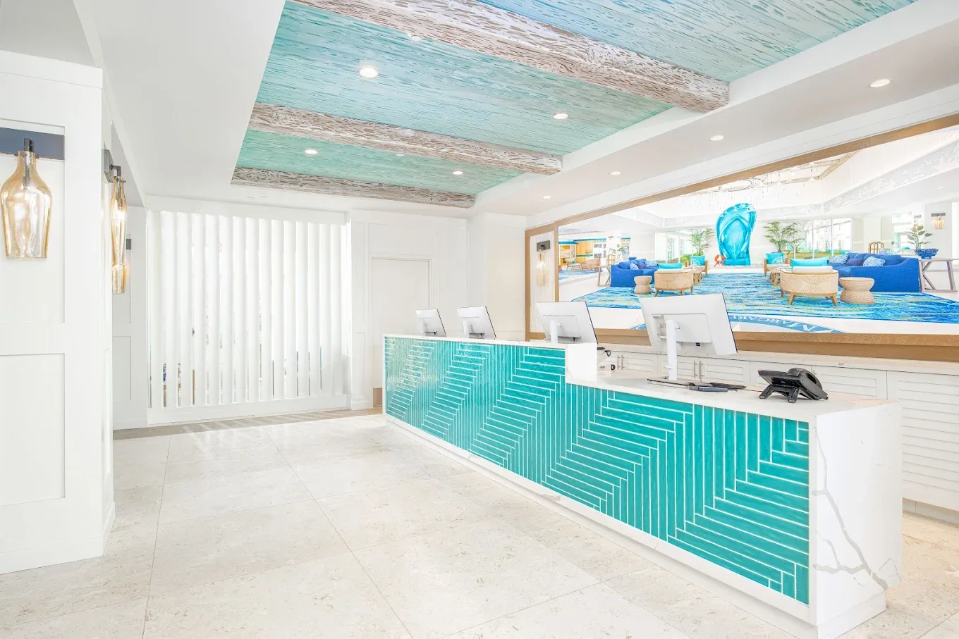 Margaritaville Resort — Work and Travel и студентска бригада в Hyannis, Massachusetts — снимка 6 от 6