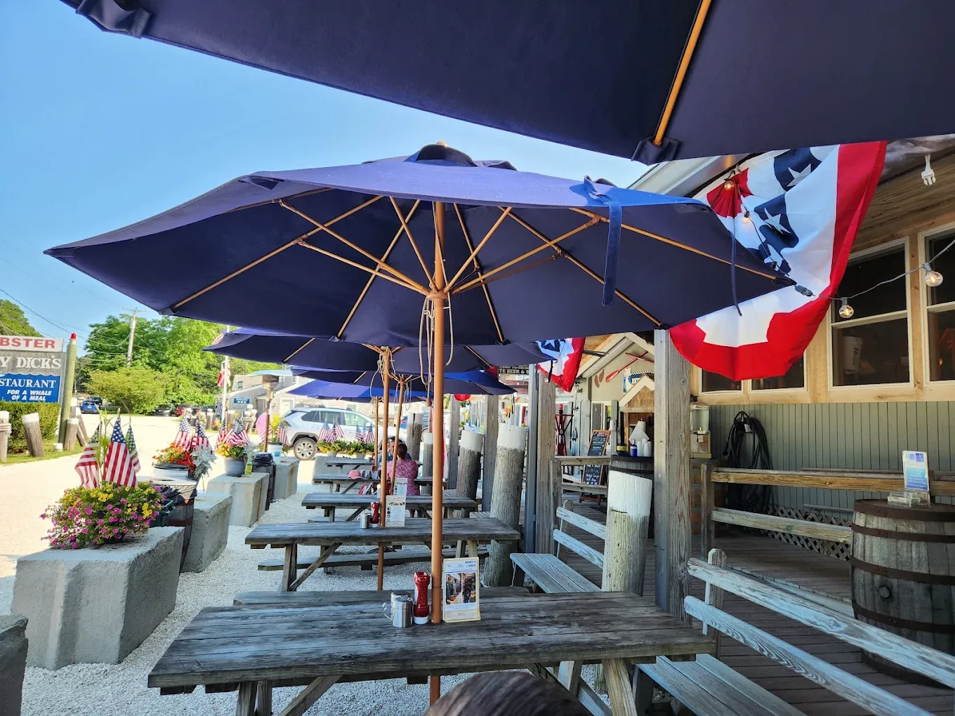 Moby Dick's Restaurant — Work and Travel и студентска бригада в Wellfleet, Massachusetts — снимка 8 от 9