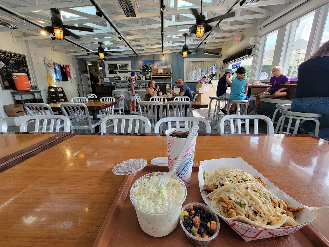 PJ's Family Restaurant — Work and Travel и студентска бригада в Wellfleet, Massachusetts — снимка 5 от 6