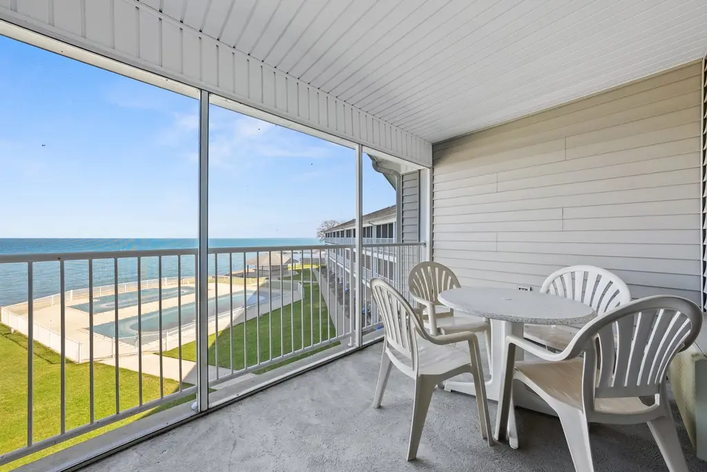 Bay Shore Resort — photo 1