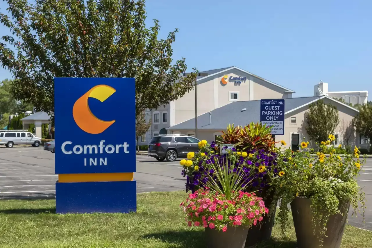 Comfort Inn Rivers Edge — Work and Travel employer in Huron, Ohio