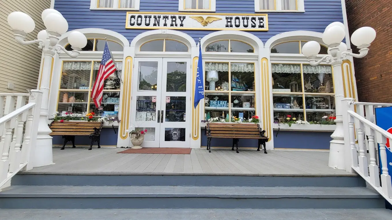 Country House Gifts — Put-in-Bay, Ohio