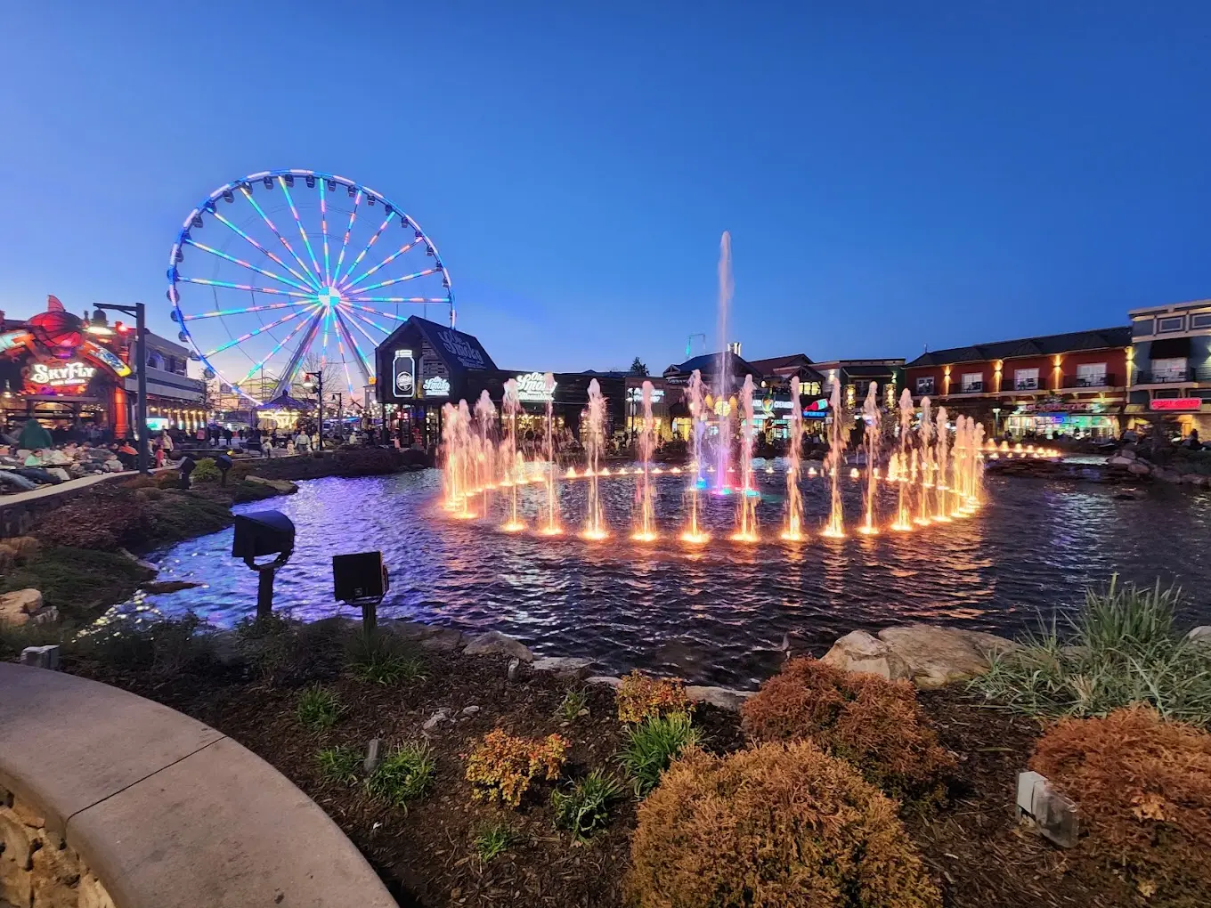 DCL Island Services — Work and Travel employer in Pigeon Forge, Tennessee