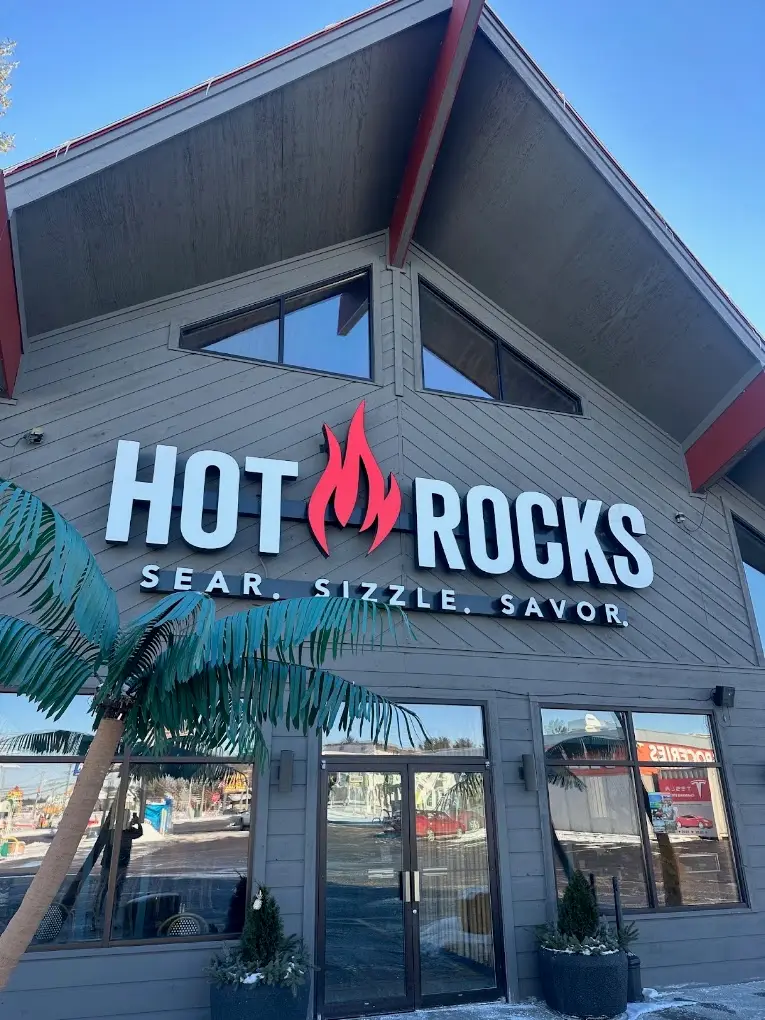 Dells Resorts - Hot Rocks Restaurant — photo 5