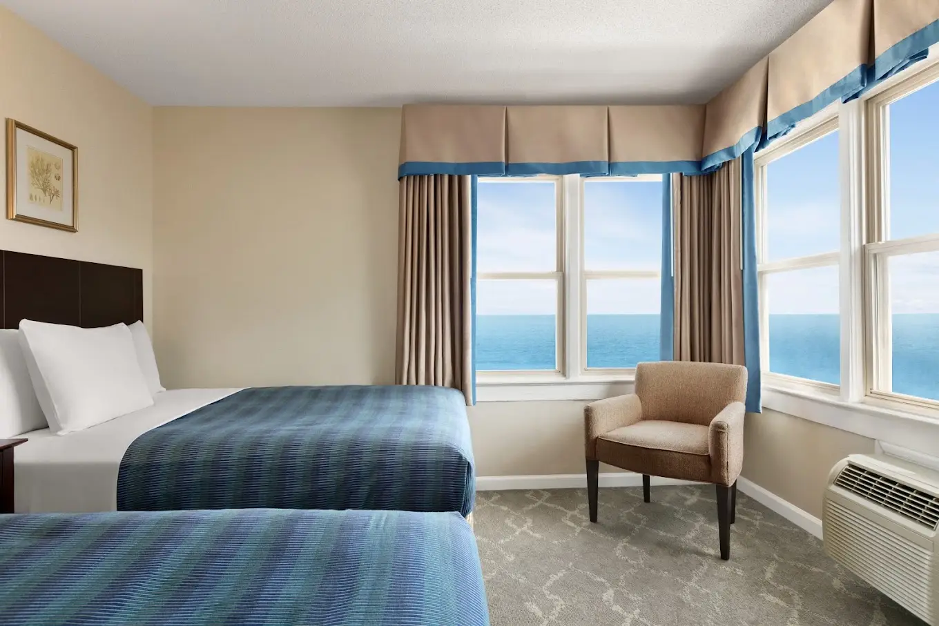 Harrison Hall Hotel — photo 1