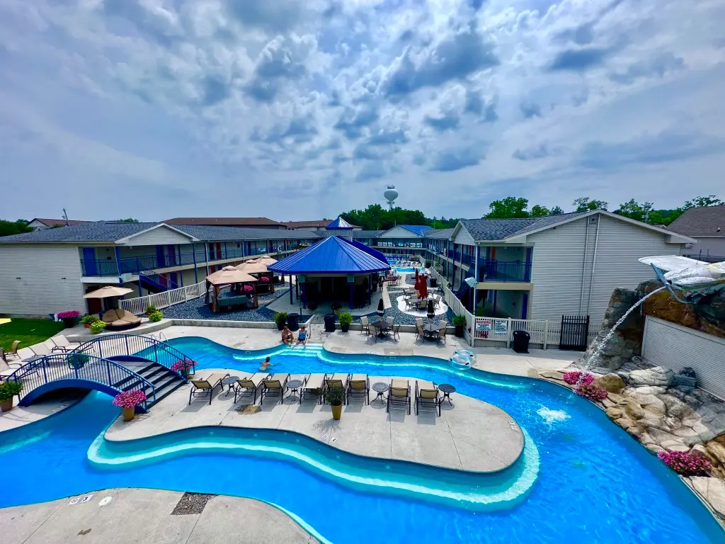 Islander Inn — Work and Travel employer in Put-in-Bay, Ohio