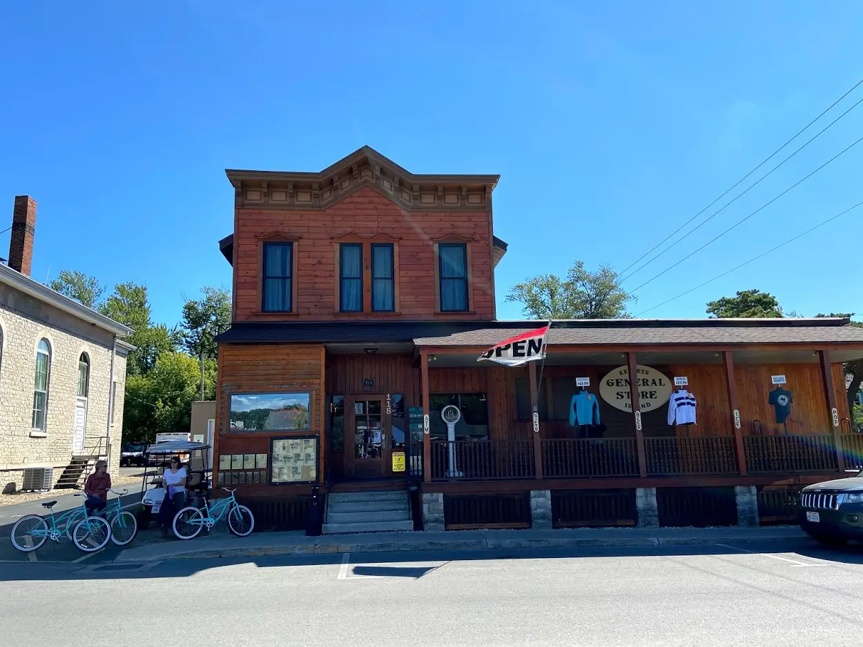 Kelley's Island General Store — Kelleys Island, Ohio