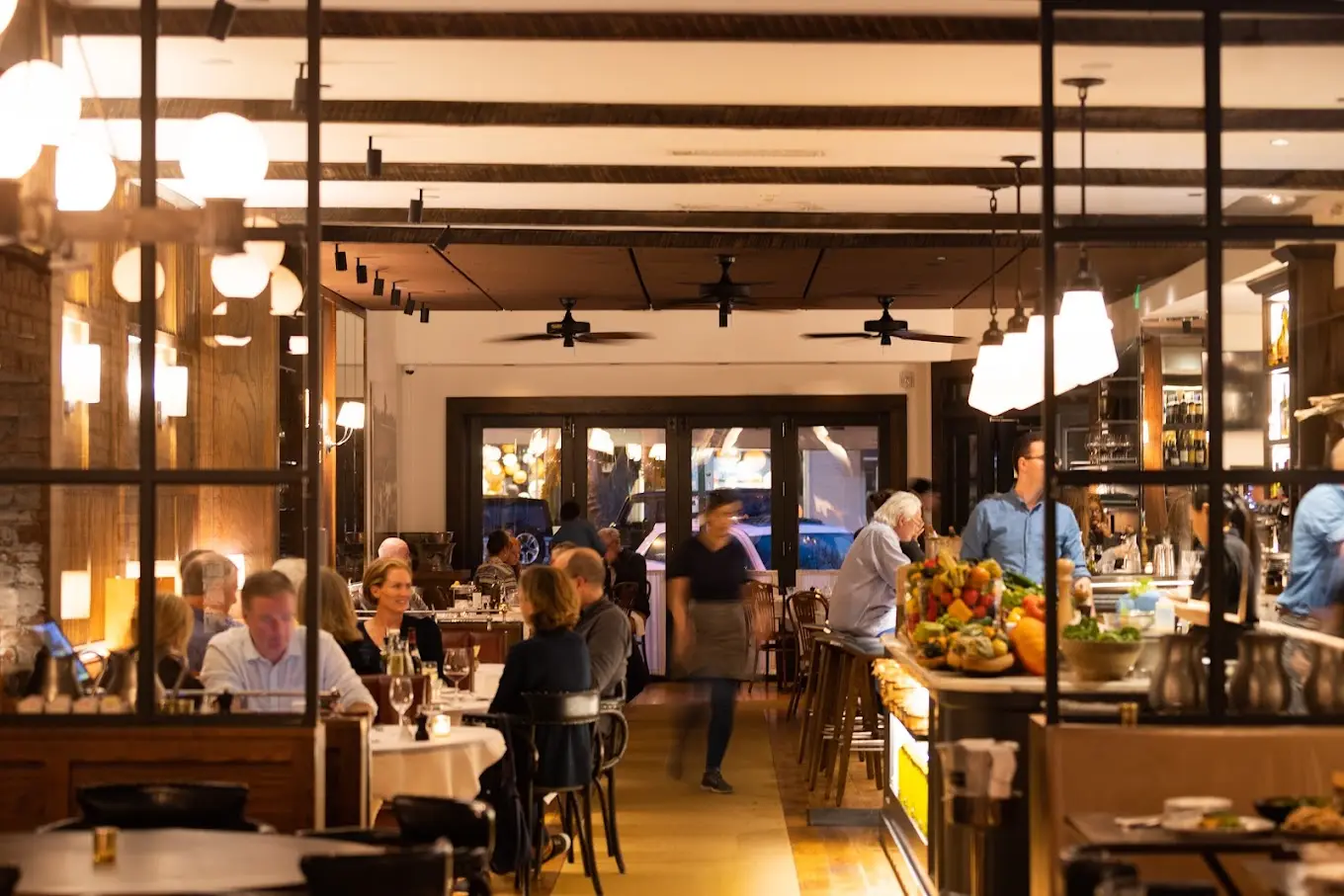 Lulu Kitchen and Bar — Work and Travel employer in Sag Harbor, New York
