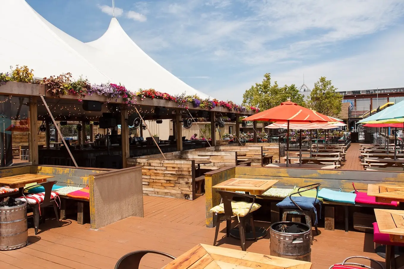 Morgans Pier Restaurant — Work and Travel employer in Philadelphia, Pennsylvania