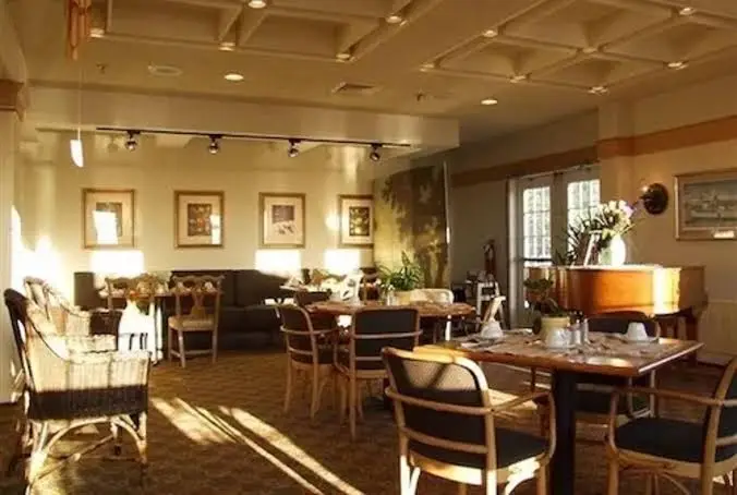 Nantucket Inn — photo 4