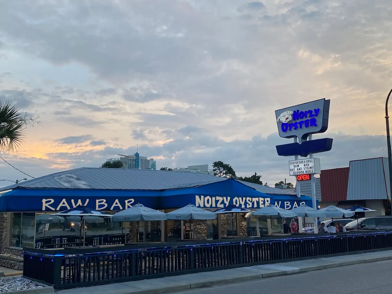 Noizy Oysters — Work and Travel employer in Myrtle Beach, South Carolina