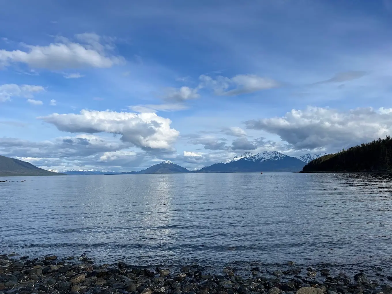 Orca Point Lodge — снимка 8 от 9