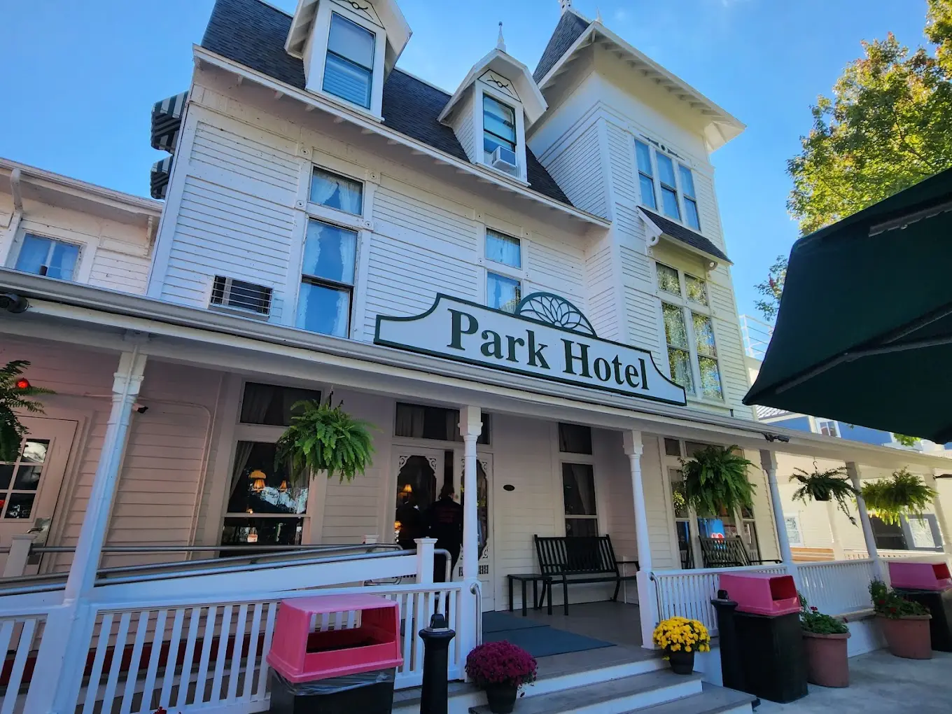 Park Hotel — Work and Travel employer in Put-in-Bay, Ohio