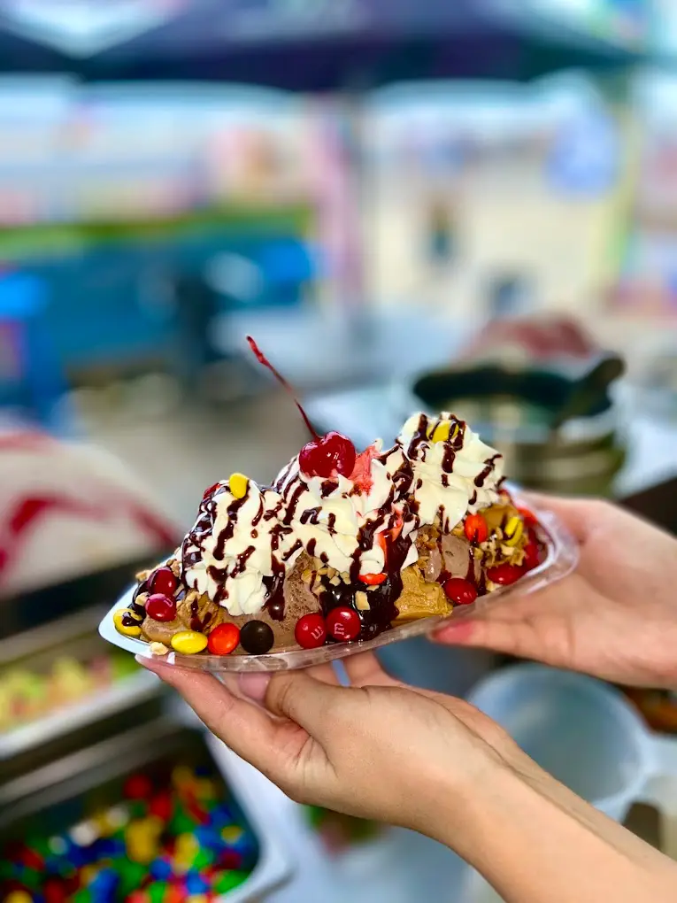 Scoops Ice Cream — photo 3