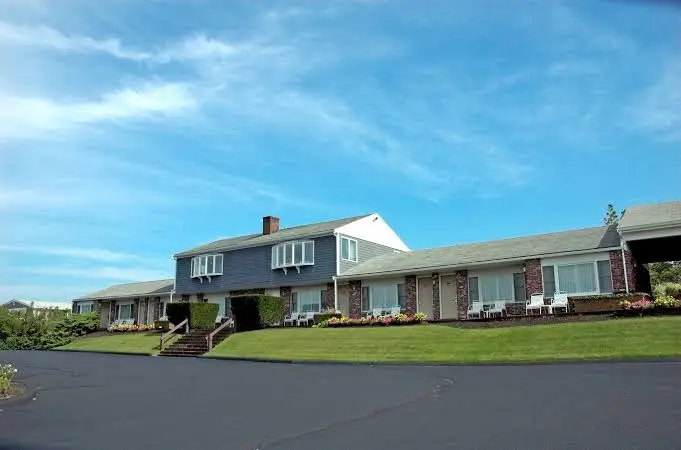 Seaglass Inn — photo 4