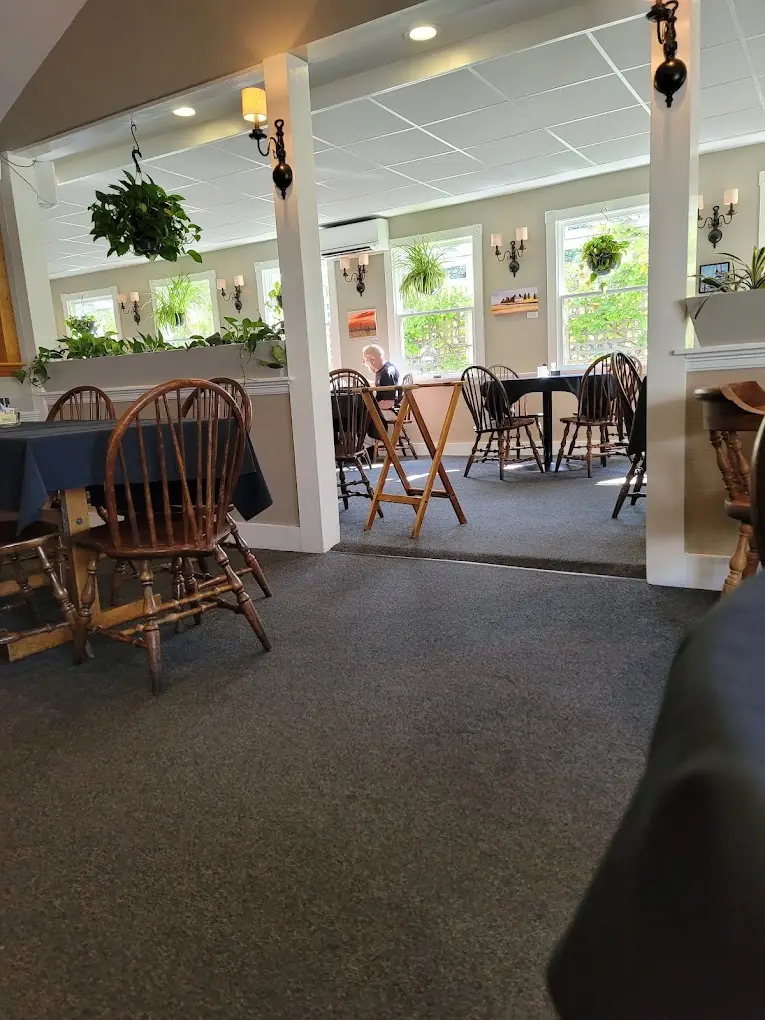 Van Rensselaer's Restaurant — photo 1